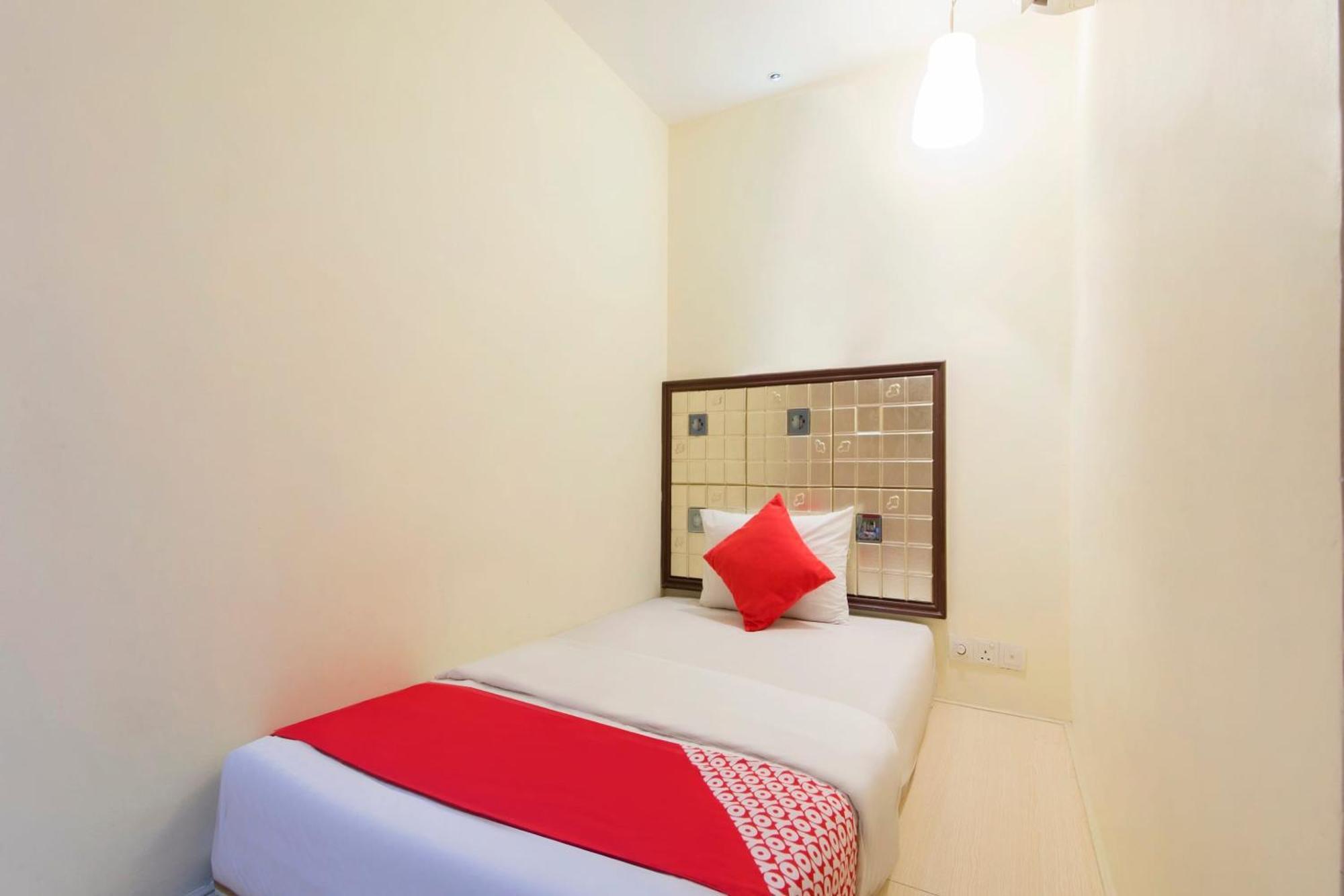 โอโย 763 ตาซารา โฮเต็ล Hotel ชาห์อาลัม ภายนอก รูปภาพ